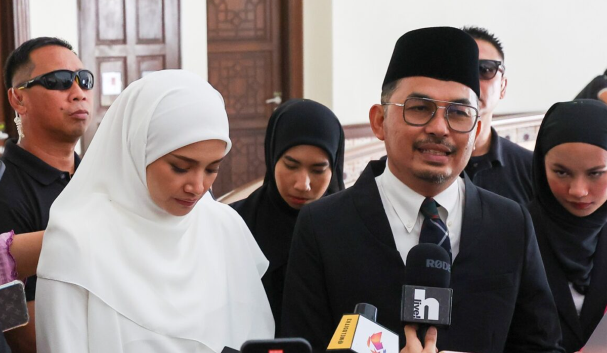 fazura bakal ambil tindakan undang-undang